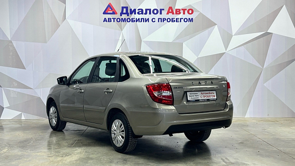 Lada (ВАЗ) Granta, 2020 года, пробег 130331 км