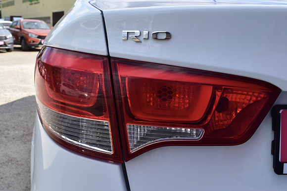 Kia Rio Comfort Аудио, 2016 года, пробег 142000 км