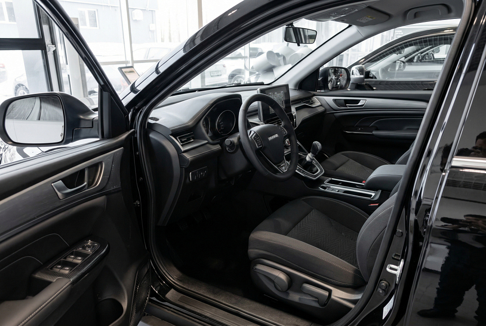Haval M6 Оптимум, черный