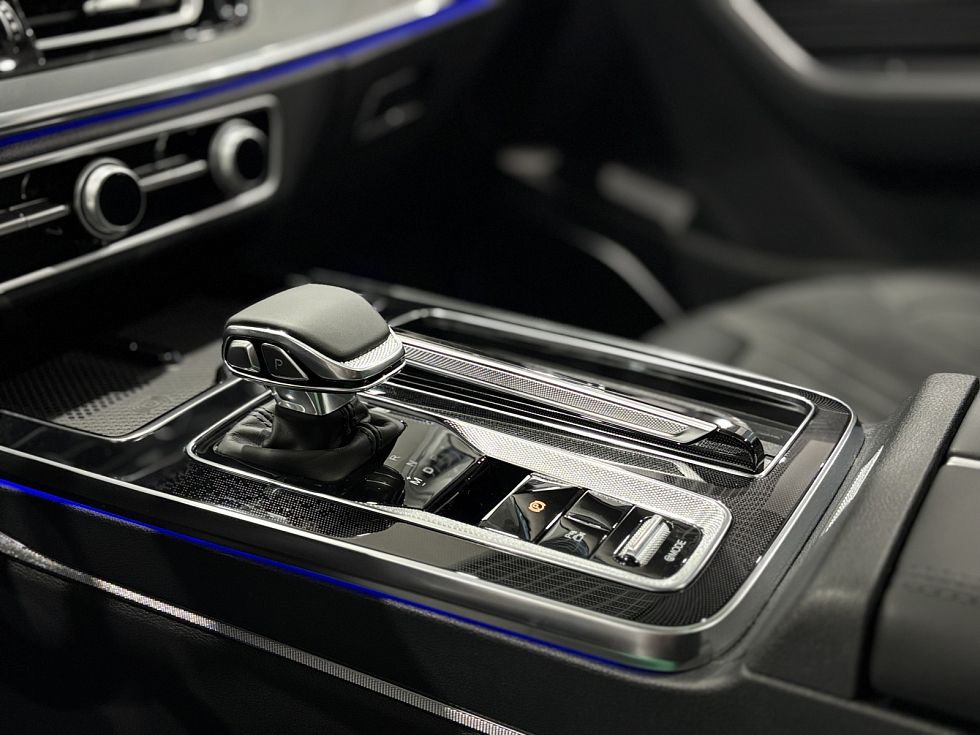 Hongqi HS3 Comfort, белый