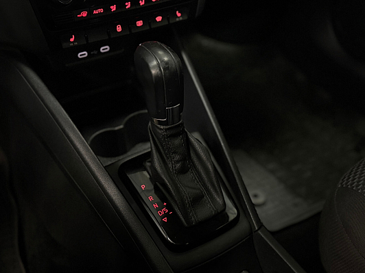 Volkswagen Polo Status, 2021 года, пробег 77000 км