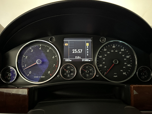 Volkswagen Touareg, 2003 года, пробег 370929 км