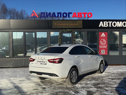 Lada (ВАЗ) Vesta, 2023 года, пробег 25800 км