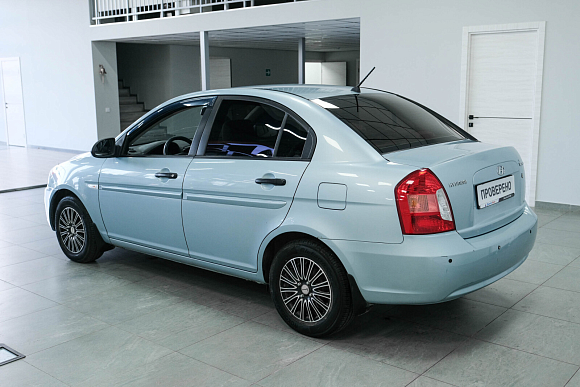 Hyundai Verna GL airbag-passenger BY001104E, 2008 года, пробег 176510 км