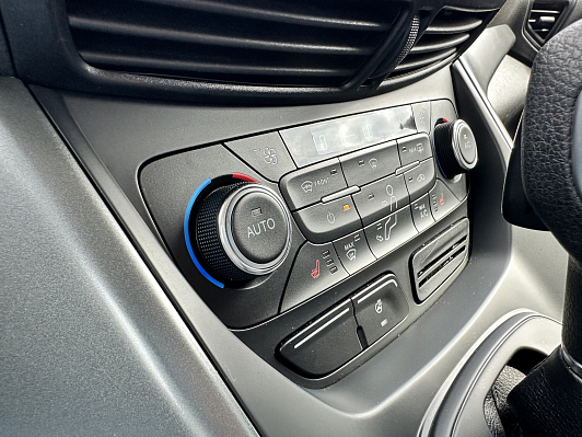 Ford Kuga Titanium, 2019 года, пробег 54000 км