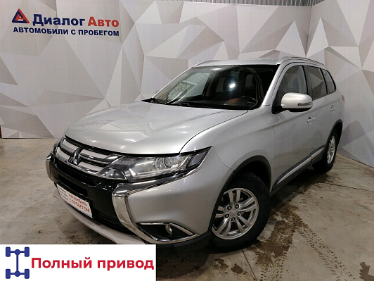 Mitsubishi Outlander Intense, 2017 года, пробег 150500 км