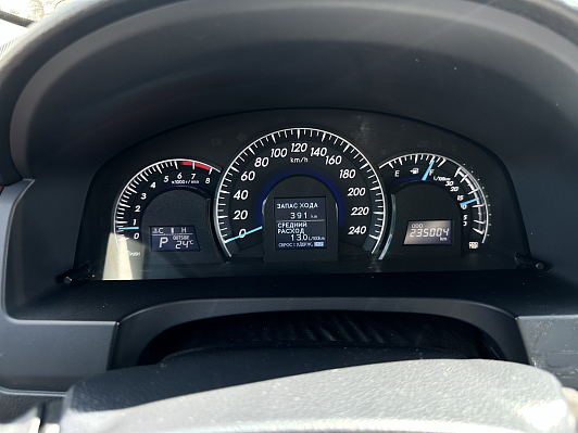 Toyota Camry, 2012 года, пробег 235000 км