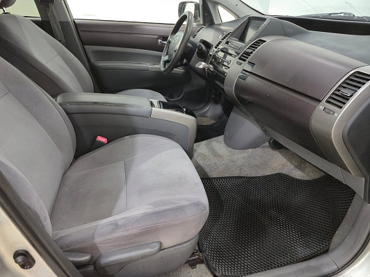 Toyota Prius, 2004 года, пробег 220553 км