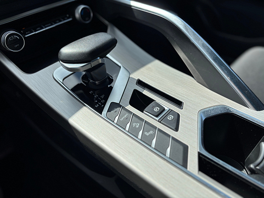 Geely Coolray Flagship, 2022 года, пробег 25069 км