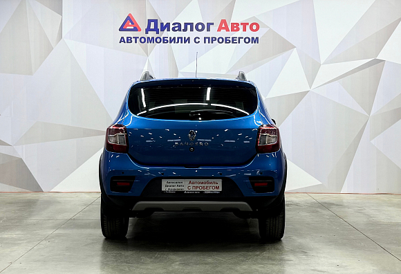 Renault Sandero Stepway Life, 2021 года, пробег 11835 км