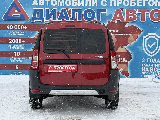 Lada (ВАЗ) Largus Luxe (5 мест), 2019 года, пробег 123500 км