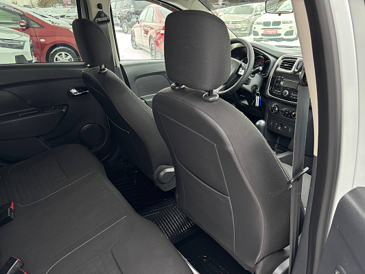 Renault Logan Luxe Privilege, 2014 года, пробег 124640 км