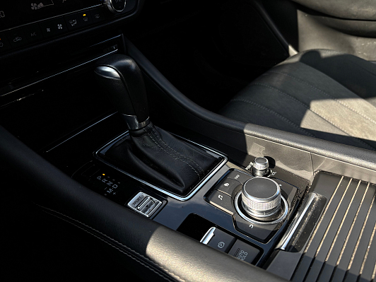 Mazda 6 Supreme, 2019 года, пробег 102488 км