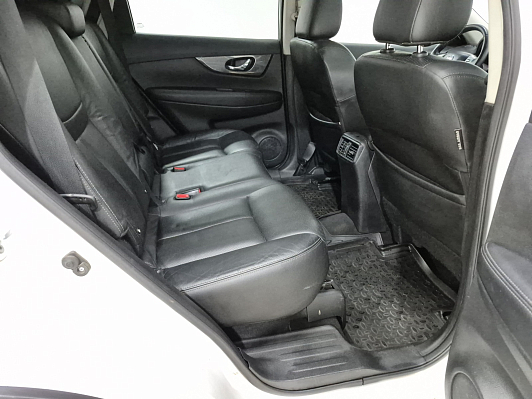 Nissan X-Trail LE Top, 2016 года, пробег 77218 км