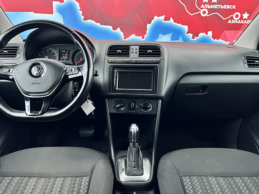 Volkswagen Polo SELECT, 2018 года, пробег 86000 км