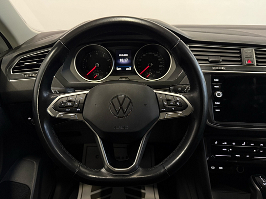 Volkswagen Tiguan Respect, 2021 года, пробег 98600 км