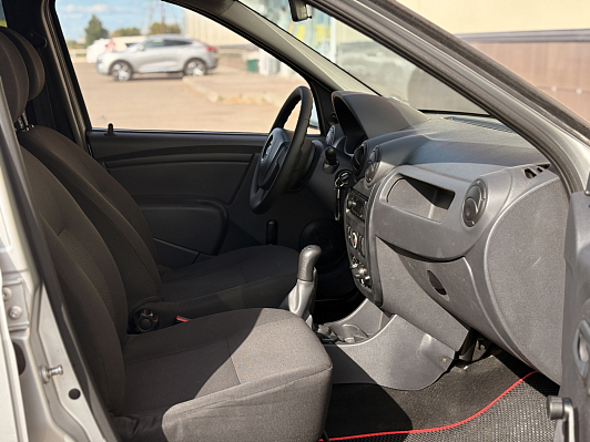 Lada (ВАЗ) Largus, 2014 года, пробег 242630 км