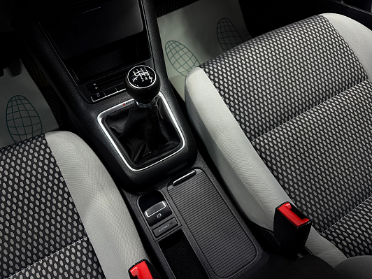 Volkswagen Tiguan, 2011 года, пробег 214285 км