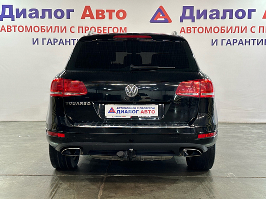 Volkswagen Touareg, 2012 года, пробег 233000 км