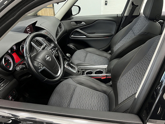 Opel Zafira, 2013 года, пробег 152307 км