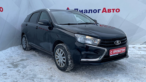 Lada (ВАЗ) Vesta Luxe Multimedia (2019-2021), 2021 года, пробег 49000 км