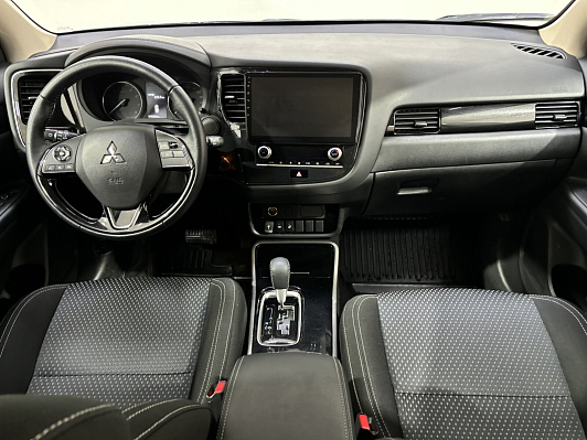 Mitsubishi Outlander Instyle, 2021 года, пробег 75192 км