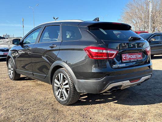 Lada (ВАЗ) Vesta Luxe, 2018 года, пробег 117278 км