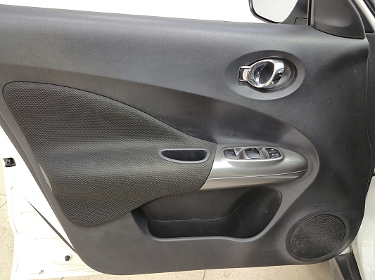 Nissan Juke SE Sport, 2011 года, пробег 171500 км