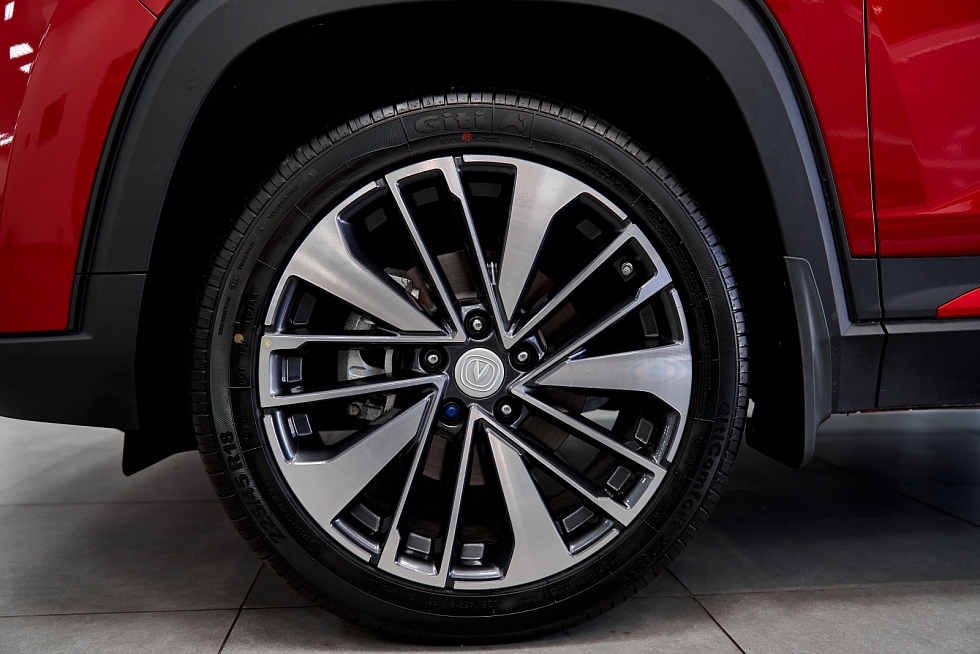 Changan CS35 Plus Tech, серебряный