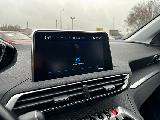 Peugeot 3008 Allure, 2018 года, пробег 151743 км