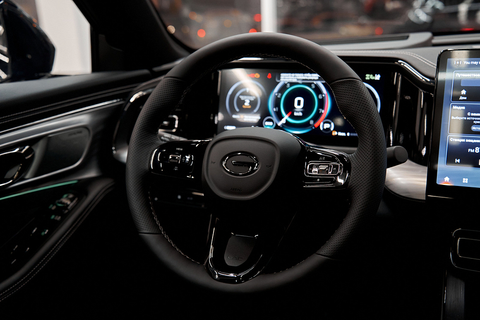 GAC GS8 GX Premium, белый