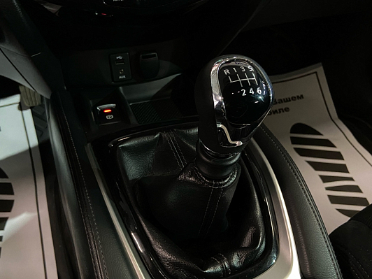 Nissan X-Trail XE, 2015 года, пробег 96001 км