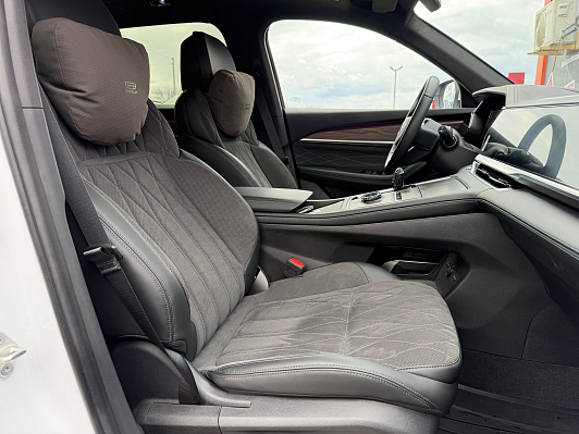 Geely Monjaro, 2025 года, пробег 19765 км