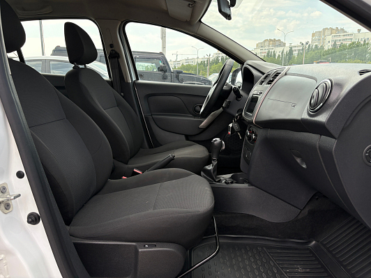 Renault Logan Drive, 2020 года, пробег 83012 км