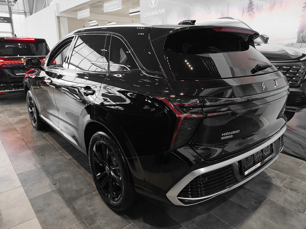 Hongqi HS3 Делюкс (Deluxe), черный