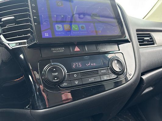 Mitsubishi Outlander Instyle, 2012 года, пробег 206000 км