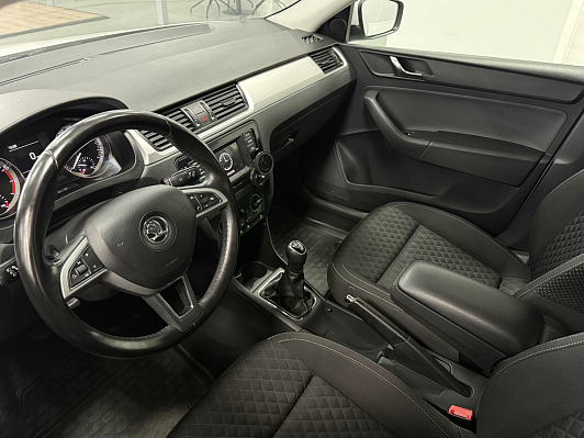 Skoda Rapid Active, 2016 года, пробег 194061 км