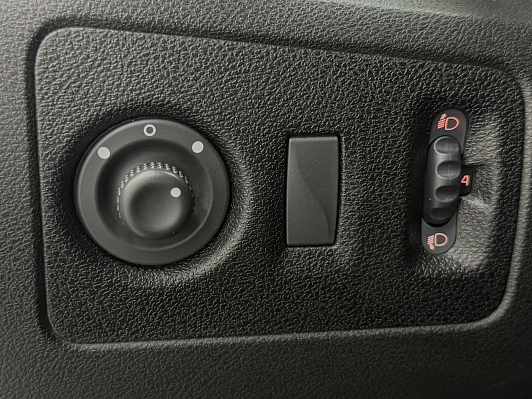 Lada (ВАЗ) XRAY Comfort, 2018 года, пробег 103000 км