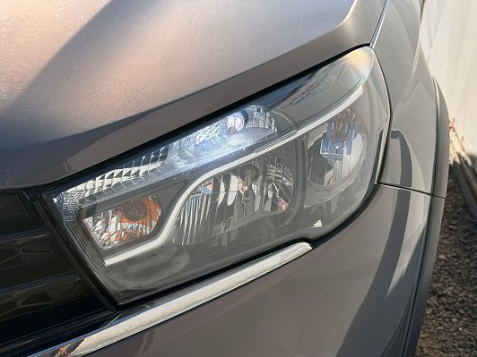 Lada (ВАЗ) Vesta Luxe Multimedia, 2019 года, пробег 149000 км