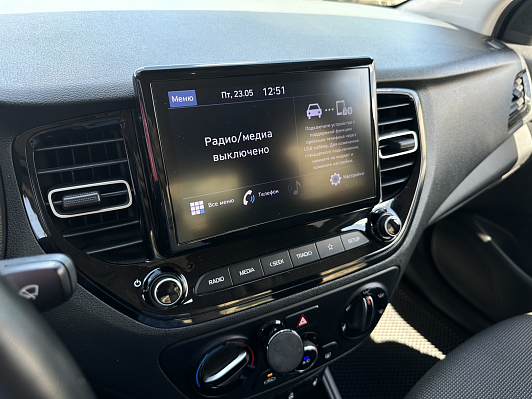 Hyundai Solaris Comfort + Light + Winter, 2021 года, пробег 136503 км