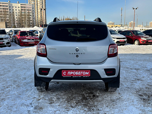 Renault Sandero Privilege, 2016 года, пробег 80083 км