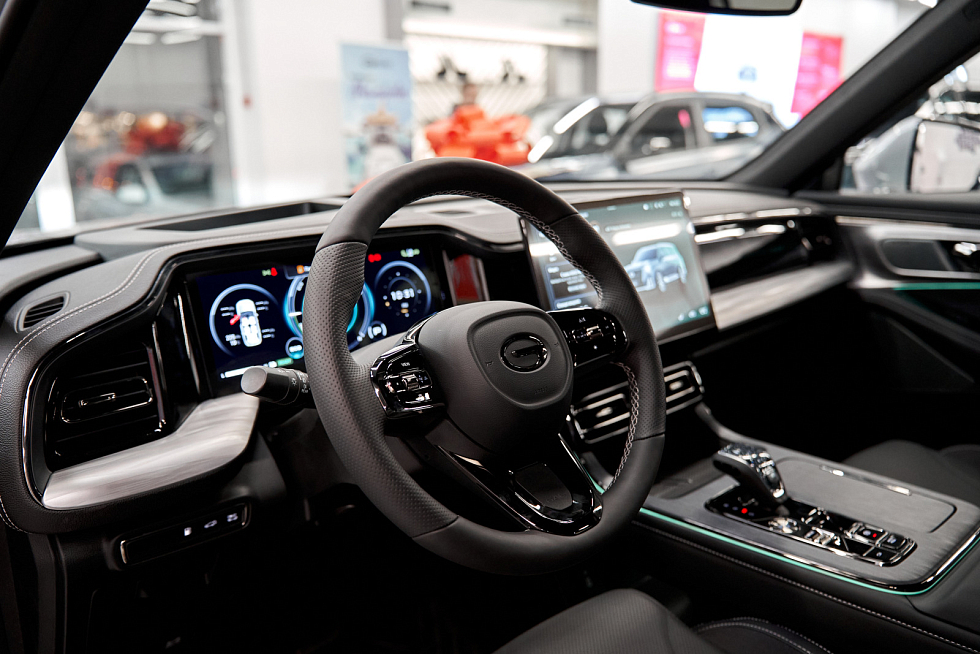 GAC GS8 GX Premium, серебряный