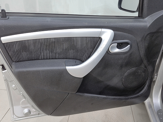 Renault Logan Prestige, 2014 года, пробег 174975 км