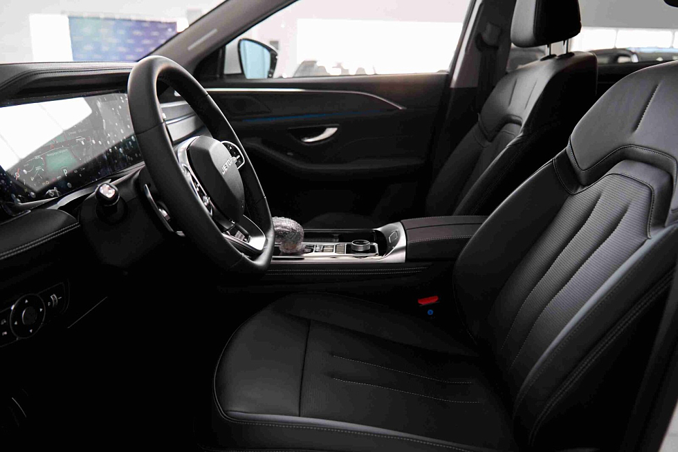 JETOUR X90 PLUS Comfort, белый