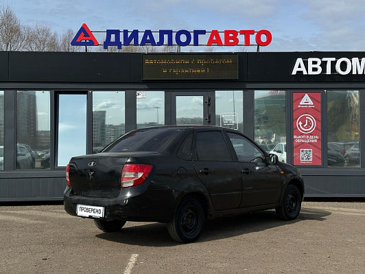 Lada (ВАЗ) Granta, 2013 года, пробег 221000 км