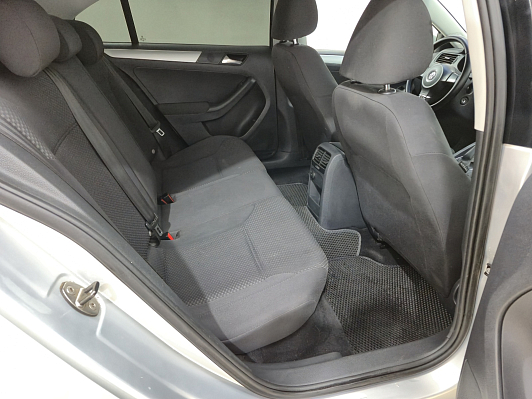 Volkswagen Jetta Comfortline, 2011 года, пробег 180000 км