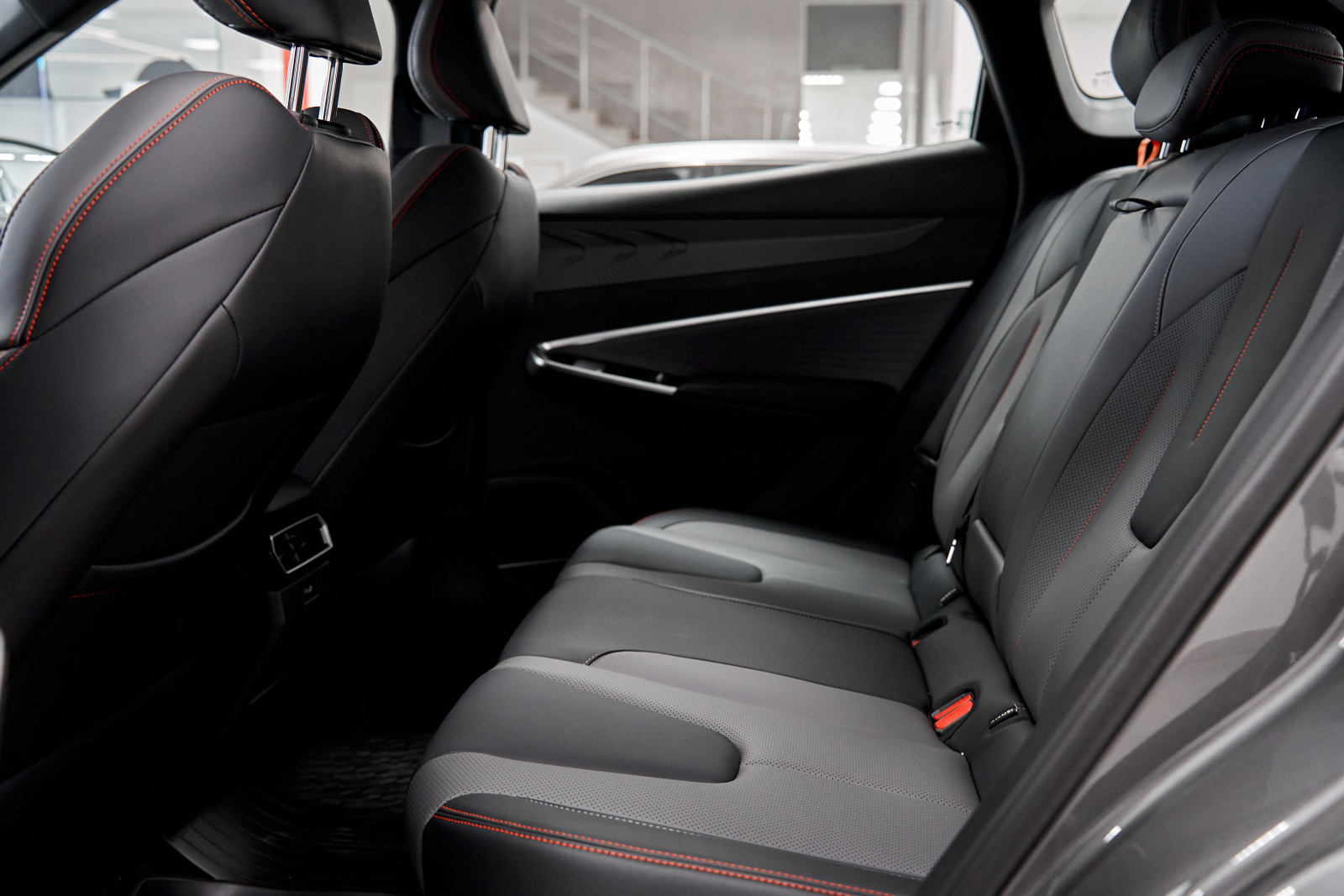 Geely Cityray Flagship, серый