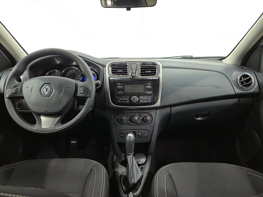 Renault Logan Privilege, 2015 года, пробег 132083 км