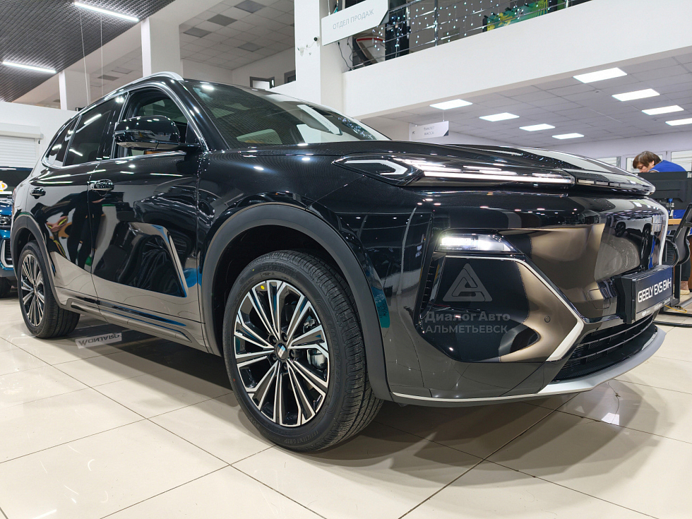 Geely EX5 EM-i Макс, черный