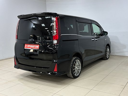 Toyota Esquire, 2017 года, пробег 97470 км